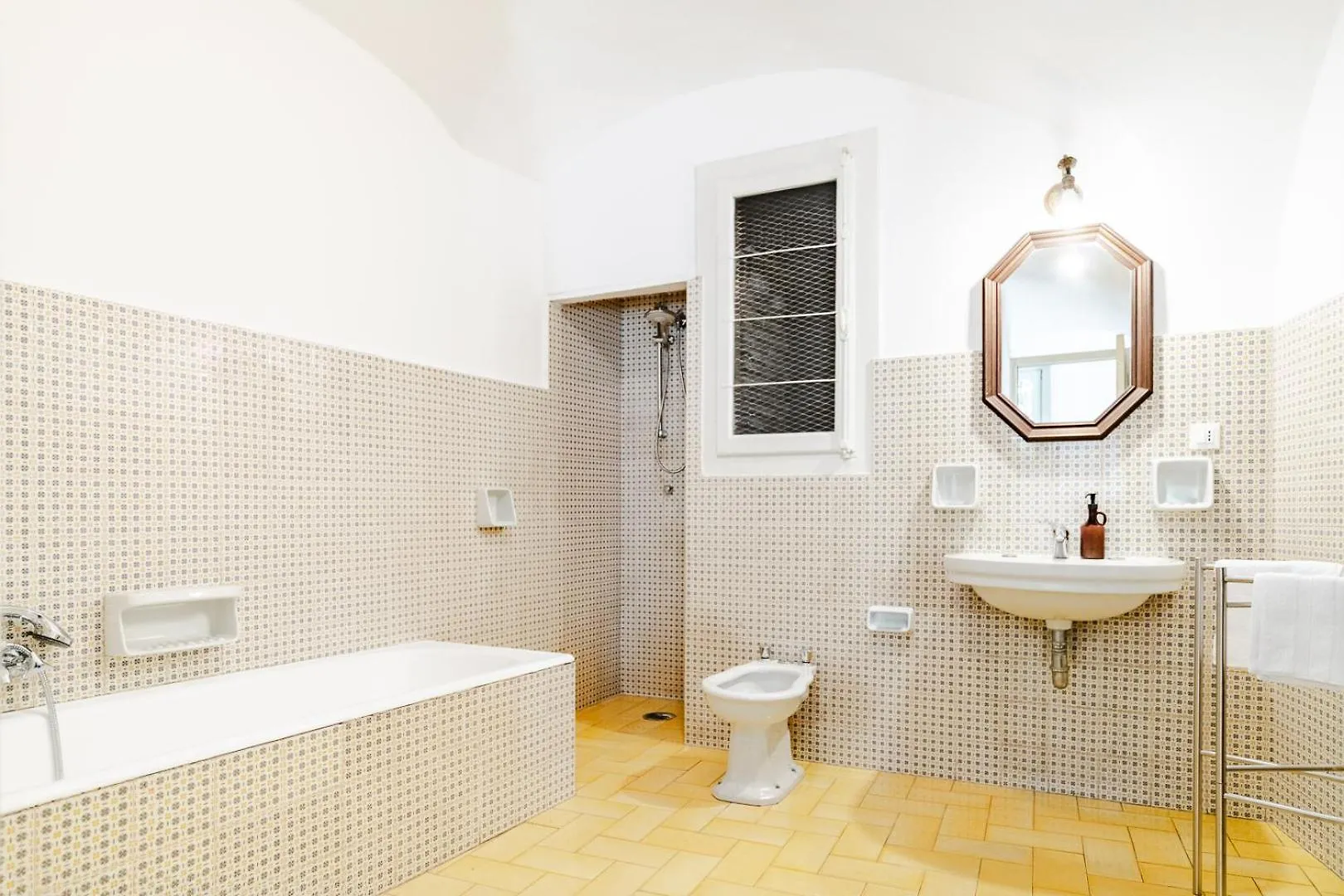 Historical Dwelling In Palazzo Terzi Villa Bergamo Italy